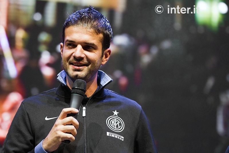 PINZOLO - A smiling Andrea Stramaccioni addresses the fans