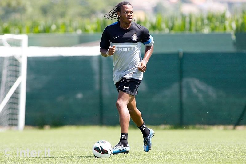 APPIANO GENTILE - Joel Obi in action at the training ground