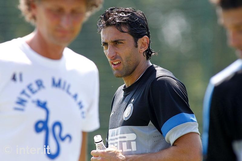 APPIANO GENTILE - L'obiettivo va a scovare anche Milito dissetarsi