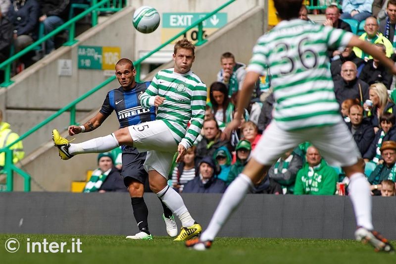 GLASGOW - Sneijderl al tiro, Commons prova a metterci una gamba