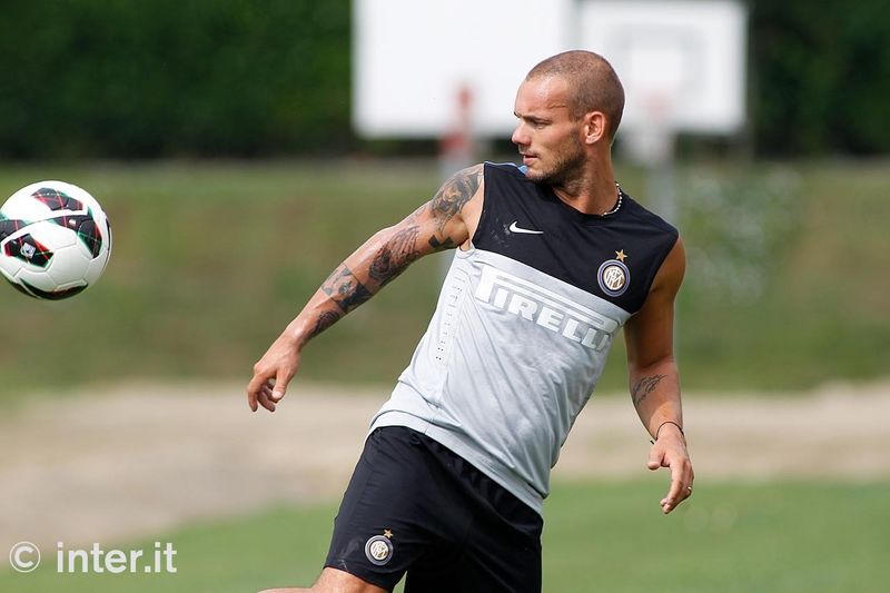 APPIANO GENTILE - Anche di tacco, Sneijder è pronto a ricevere