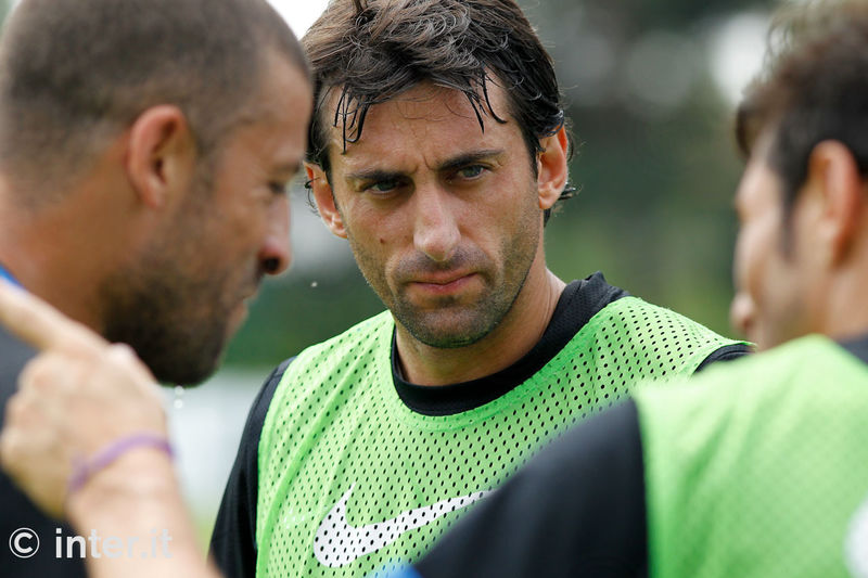 APPIANO GENTILE - A shot of Milito, Samuel and Zanetti up close