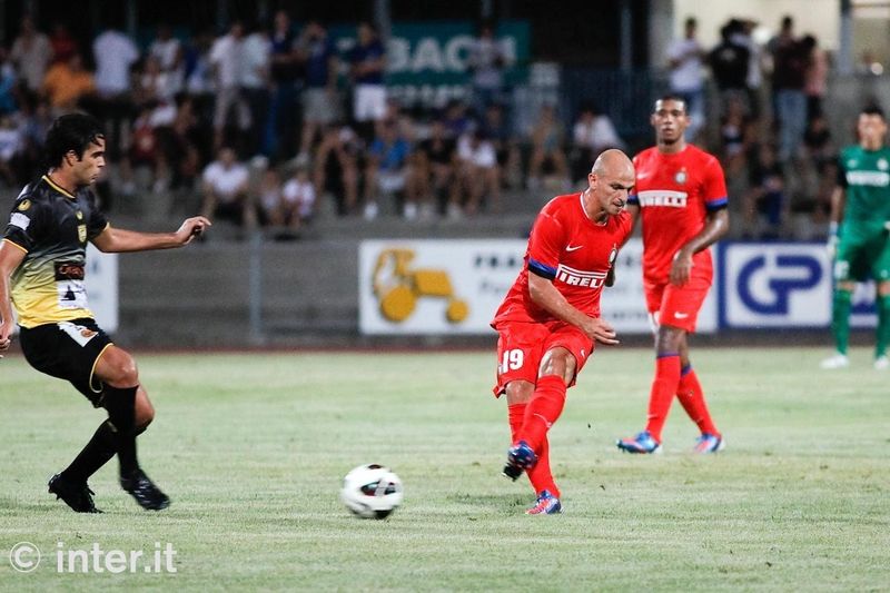 LOCARNO - Birthday boy Cambiasso touches the ball