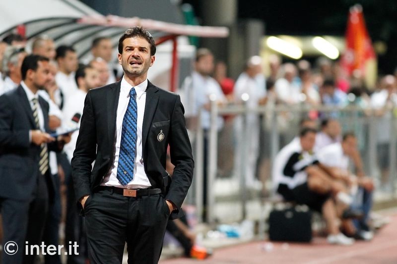 LOCARNO - Stramaccioni stays confident from the touchline 