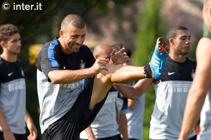 APPIANO GENTILE - He's got the look and the legs too: Samuel is up for the game against Vaslui