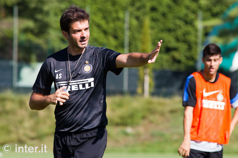 APPIANO GENTILE - Le indicazioni di Stramaccioni alla squadra