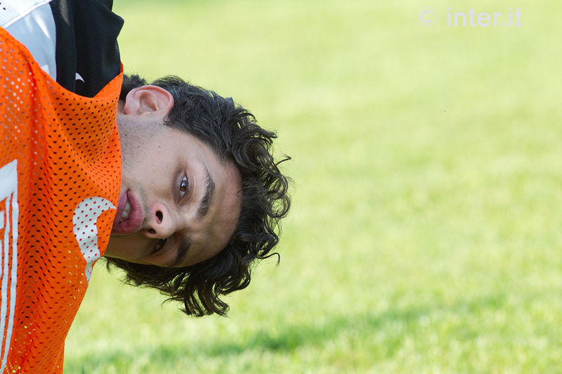 APPIANO GENTILE - Li fa anche Ranocchia e per un istante l'occhio &egrave; al fotografo