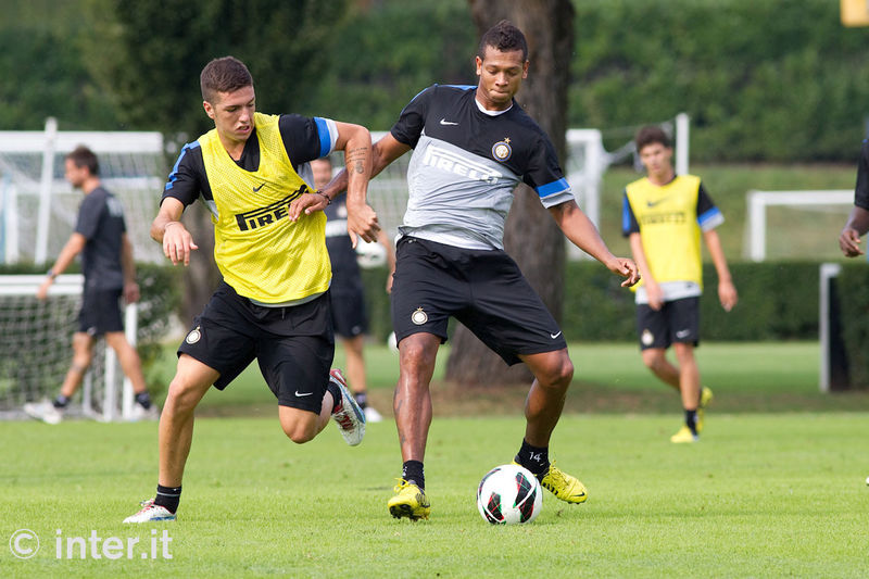 APPIANO GENTILE - C'&egrave; il Guaro in campo, guai a chi prova a fermarlo