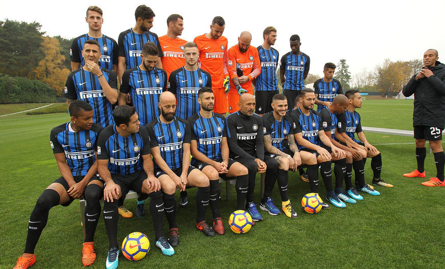 インテルとあらゆる場所へ 公式チーム写真をダウンロードしよう News