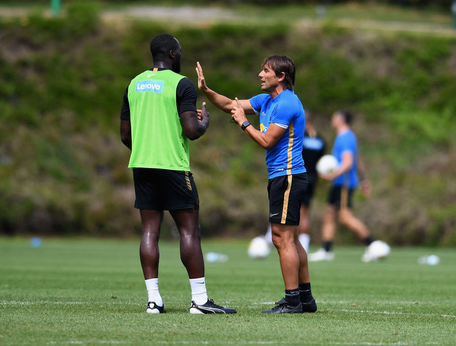 Doppia seduta di allenamento al Centro Sportivo Suning