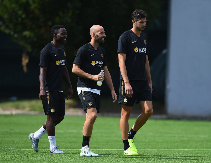 Doppia seduta di allenamento al Centro Sportivo Suning
