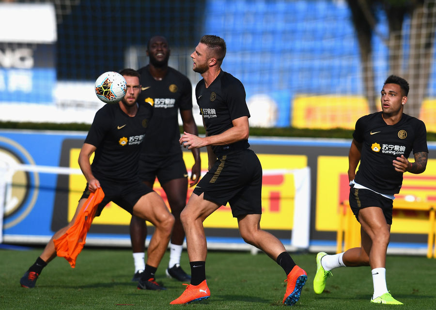 Doppia seduta di allenamento al Centro Sportivo Suning